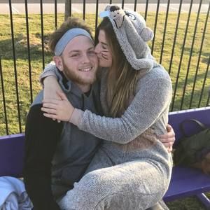 Meet your Posher, Link